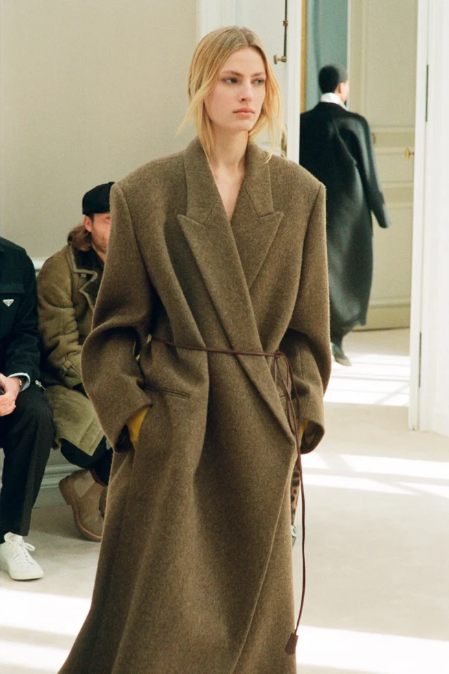 00006-the row-resort-2024-credit-brand