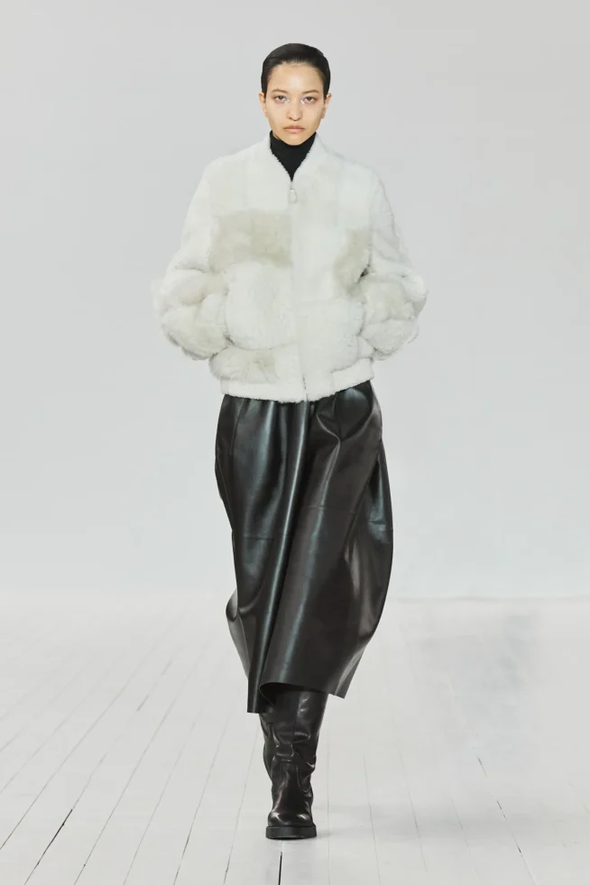 00007-chloe-fall-2023-ready-to-wear-credit-gorunway