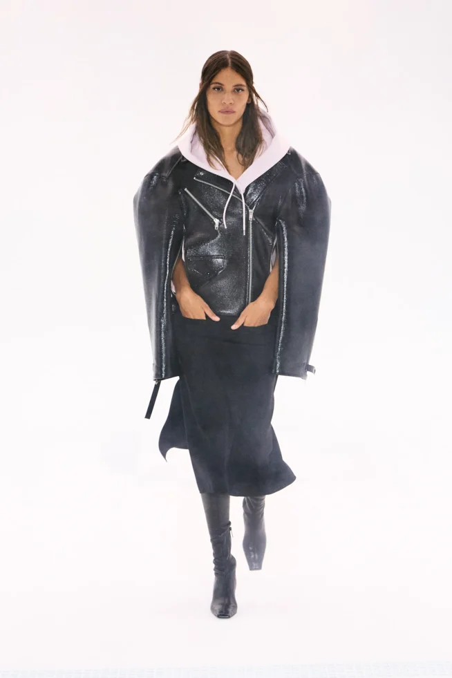 00009-courreges-fall-2023-ready-to-wear-credit-brand