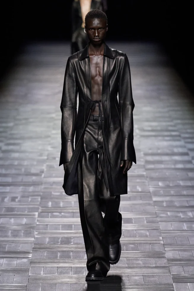 00010-ann-demeulemeester-fall-2023-ready-to-wear-credit-gorunway