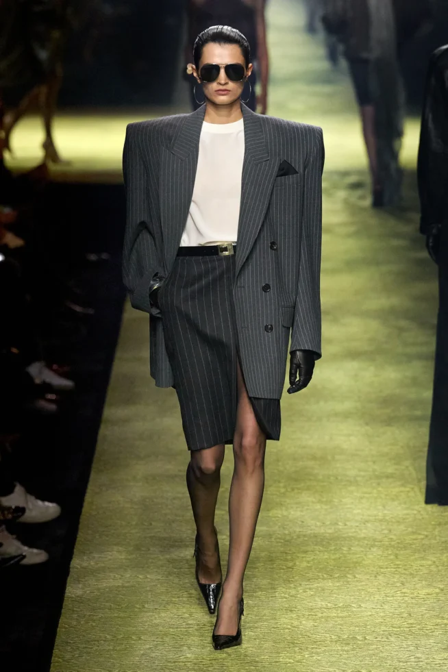 00010-saint-laurent-fall-2023-ready-to-wear-credit-gorunway