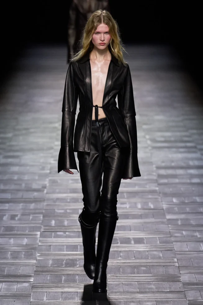 00011-ann-demeulemeester-fall-2023-ready-to-wear-credit-gorunway