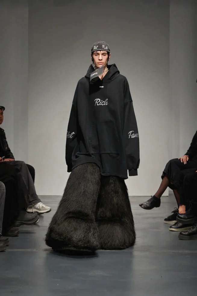00011-avavav-fall-2023-ready-to-wear-credit-federico-pompei-brand
