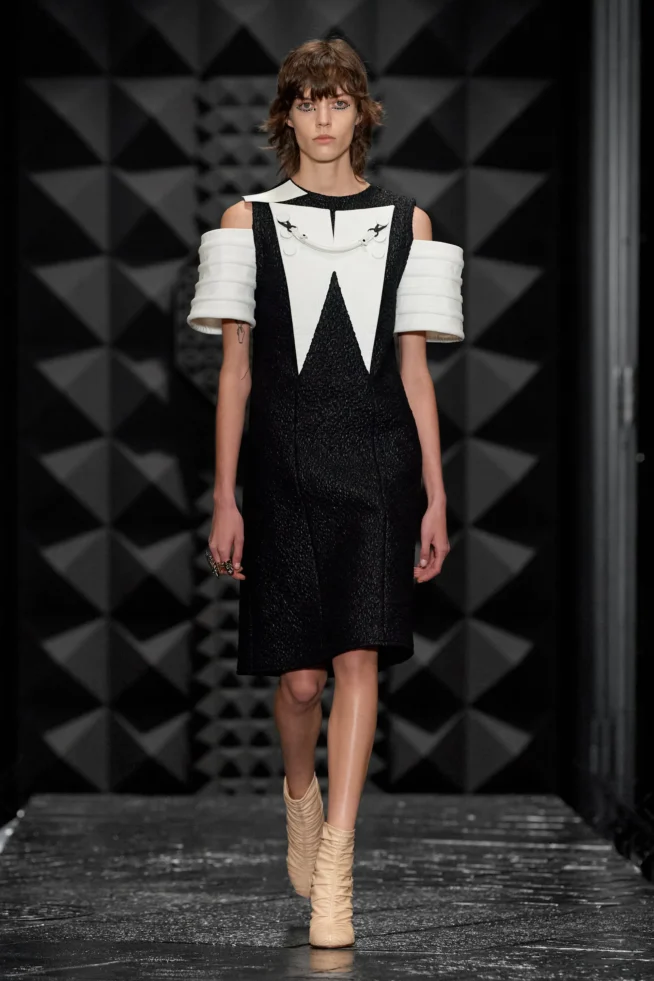 00012-louis-vuitton-fall-2023-ready-to-wear-credit-gorunway
