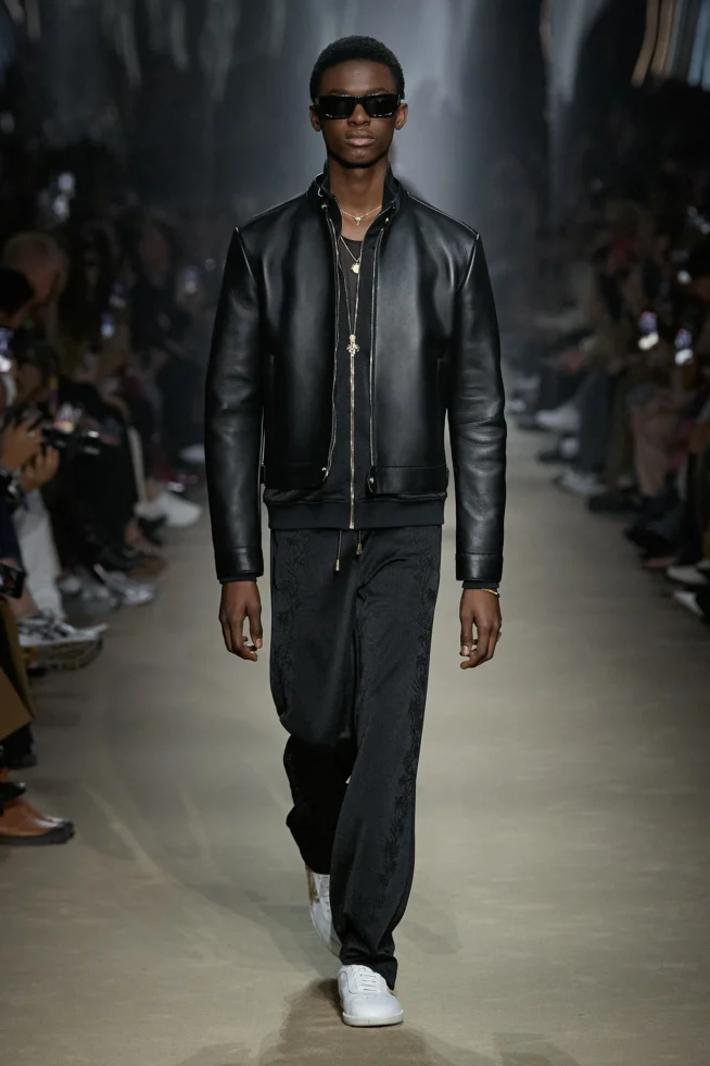 00013-palm-angels-fall-2023-ready-to-wear-credit-gorunway
