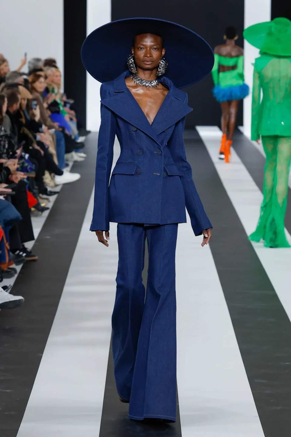 00015-nina-ricci-fall-2023-ready-to-wear-credit-brand