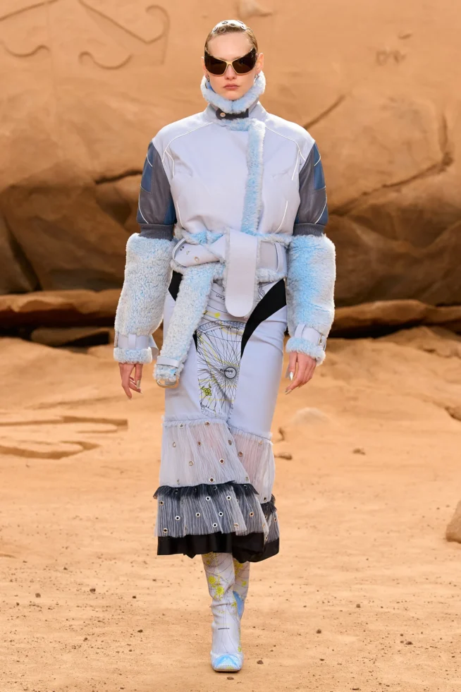 00015-off-white-fall-2023-ready-to-wear-credit-gorunway