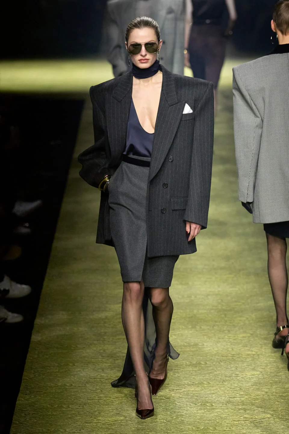00015-saint-laurent-fall-2023-ready-to-wear-credit-gorunway