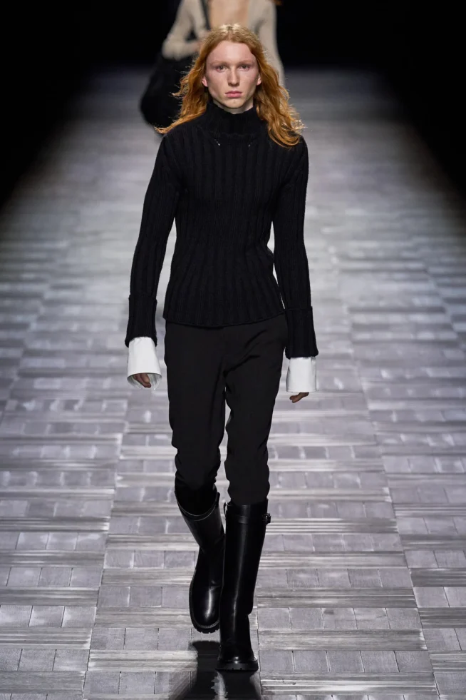 00016-ann-demeulemeester-fall-2023-ready-to-wear-credit-gorunway