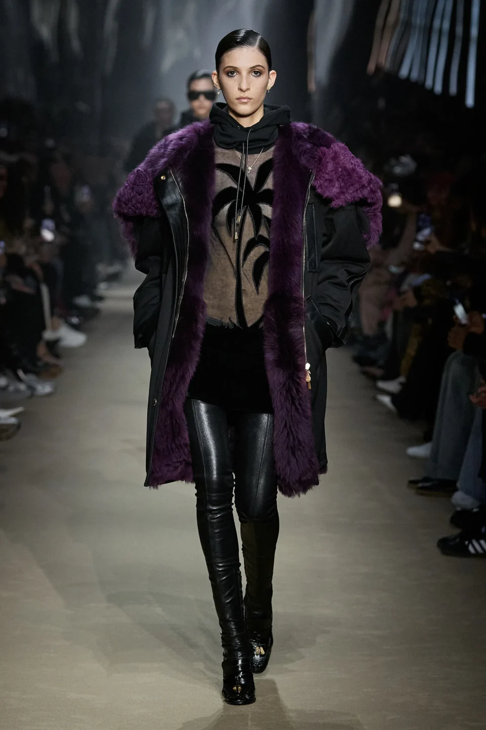 00016-palm-angels-fall-2023-ready-to-wear-credit-gorunway