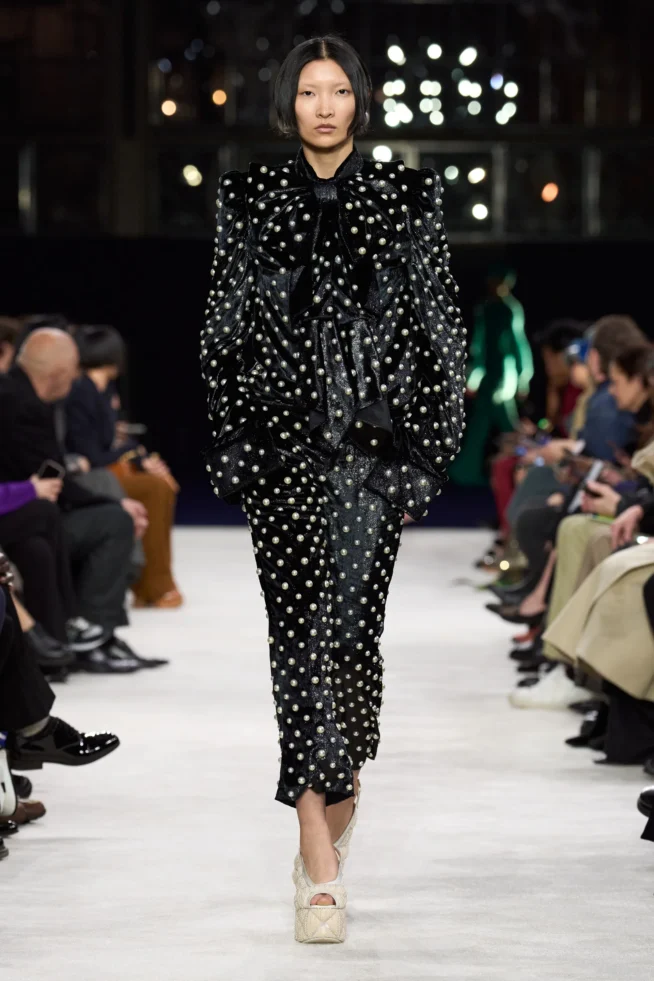 00018-balmain-fall-2023-ready-to-wear-credit-gorunway
