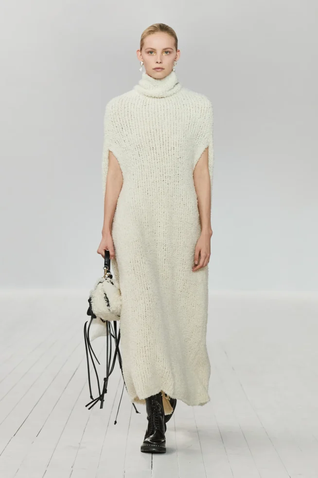 00018-chloe-fall-2023-ready-to-wear-credit-gorunway