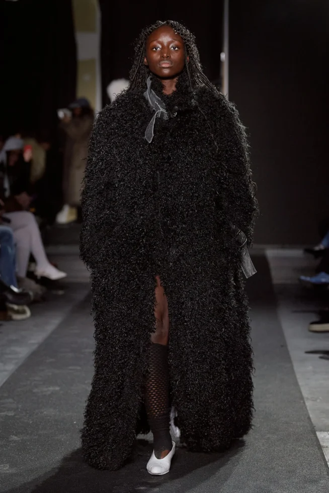 00018-vaquera-fall-2023-ready-to-wear-credit-gorunway