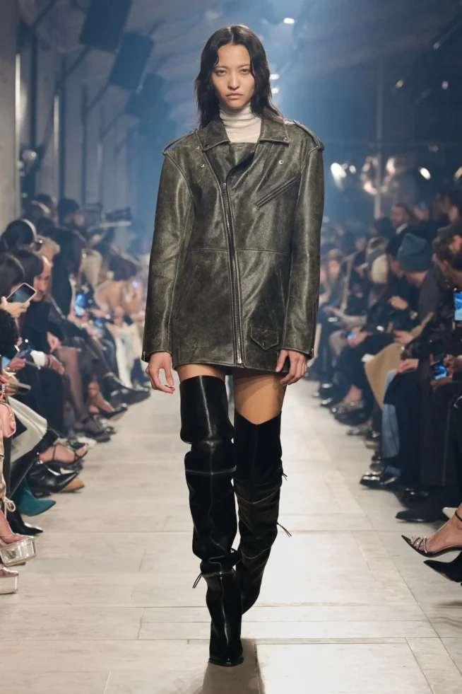 00019-isabel-marant-fall-2023-ready-to-wear-credit-gorunway