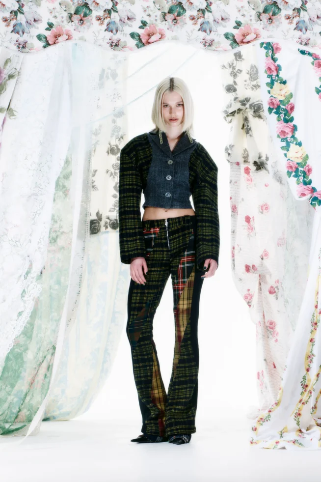00021-rave-review-fall-2023-ready-to-wear-credit-brand