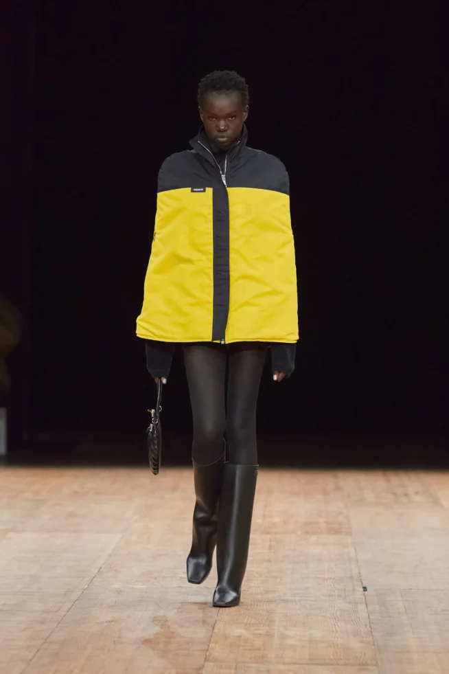 00022-coperni-fall-2023-ready-to-wear-credit-brand