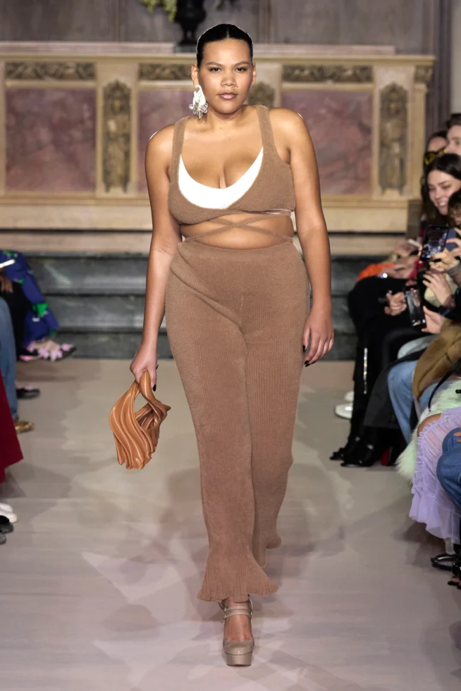 00022-ester-manas-fall-2023-ready-to-wear-credit-gorunway