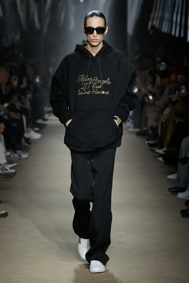 00022-palm-angels-fall-2023-ready-to-wear-credit-gorunway