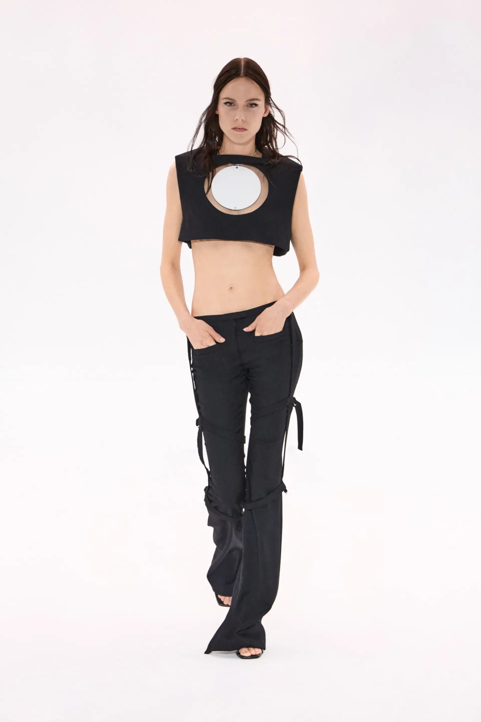 00024-courreges-fall-2023-ready-to-wear-credit-brand