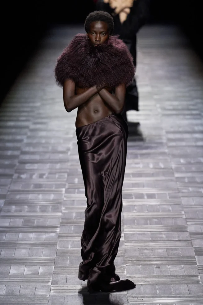 00025-ann-demeulemeester-fall-2023-ready-to-wear-credit-gorunway