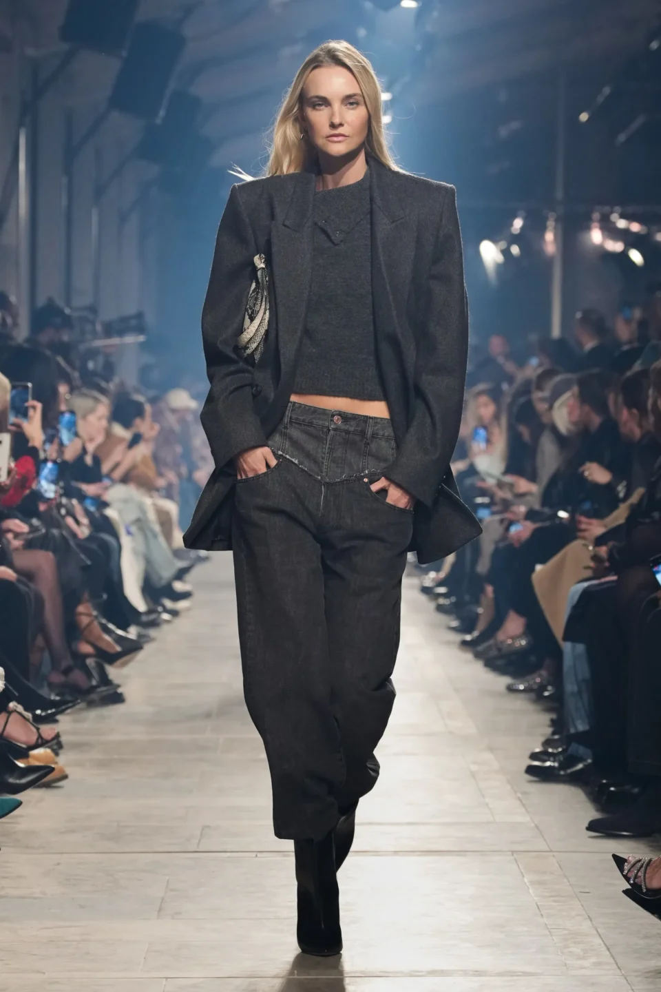 00028-isabel-marant-fall-2023-ready-to-wear-credit-gorunway