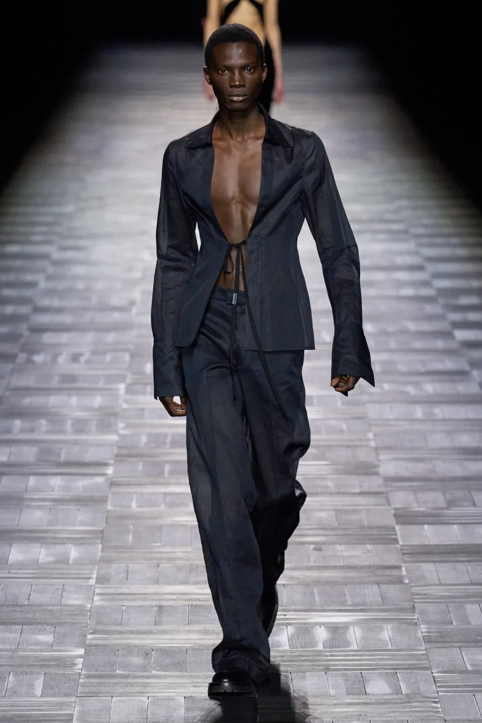 00030-ann-demeulemeester-fall-2023-ready-to-wear-credit-gorunway