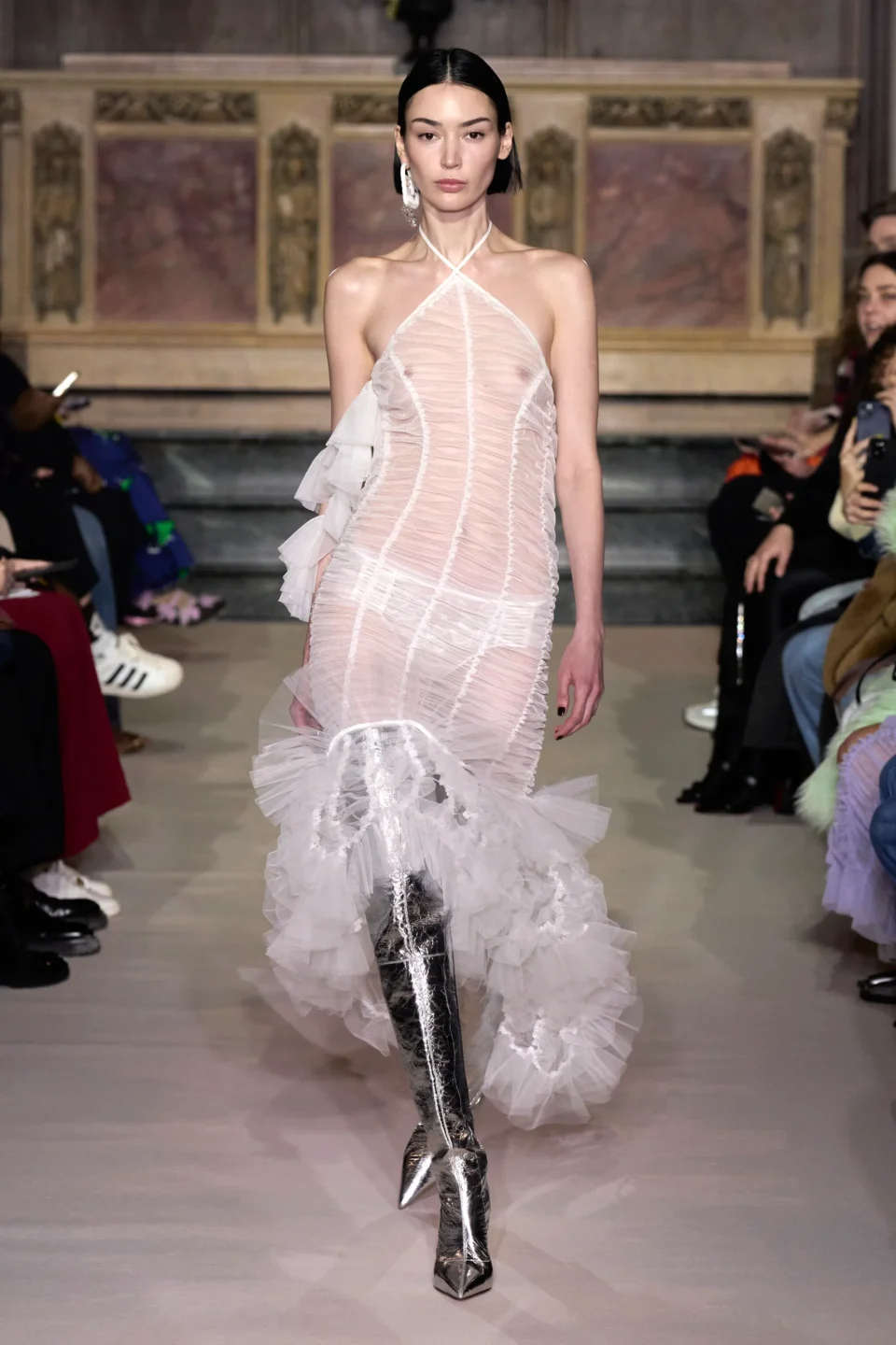 00030-ester-manas-fall-2023-ready-to-wear-credit-gorunway