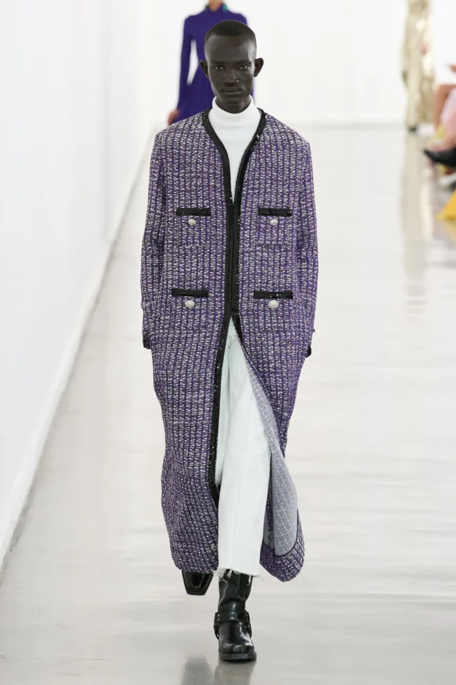 00030-giambattista-valli-fall-2023-ready-to-wear-credit-gorunway