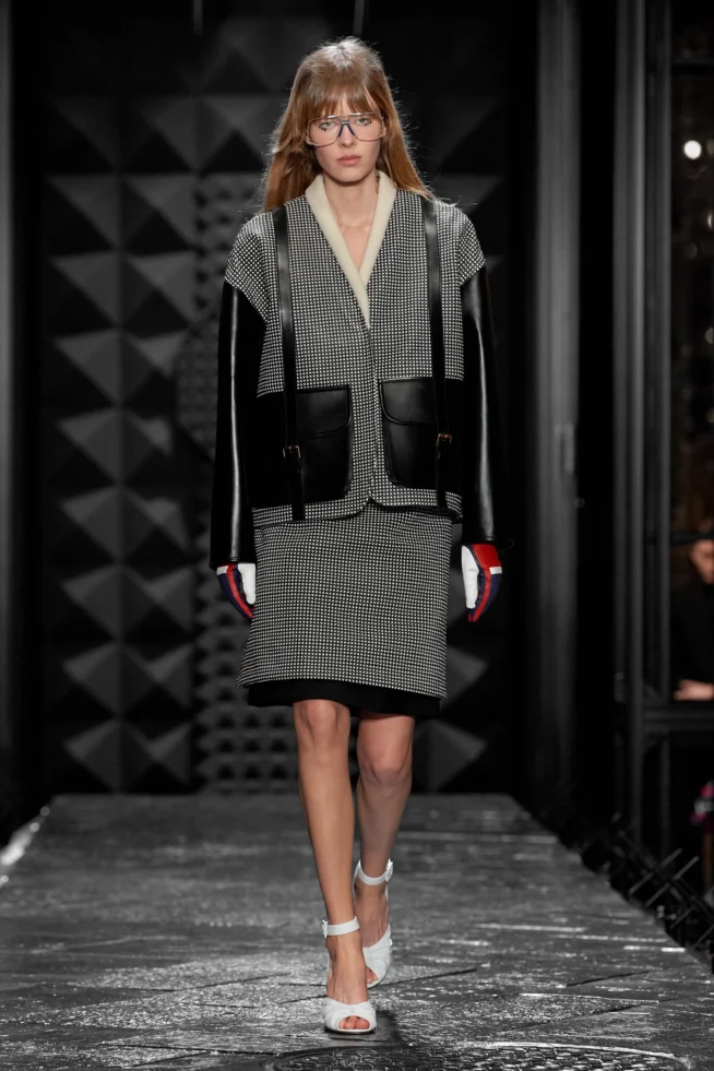 00030-louis-vuitton-fall-2023-ready-to-wear-credit-gorunway