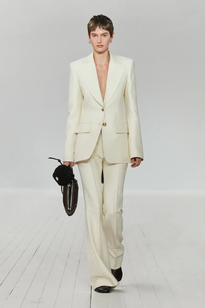 00031-chloe-fall-2023-ready-to-wear-credit-gorunway