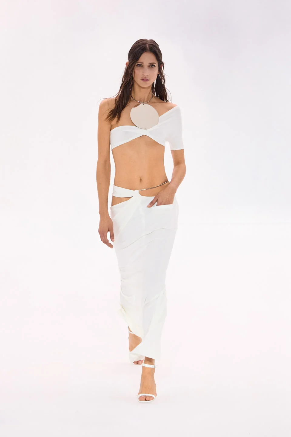 00031-courreges-fall-2023-ready-to-wear-credit-brand