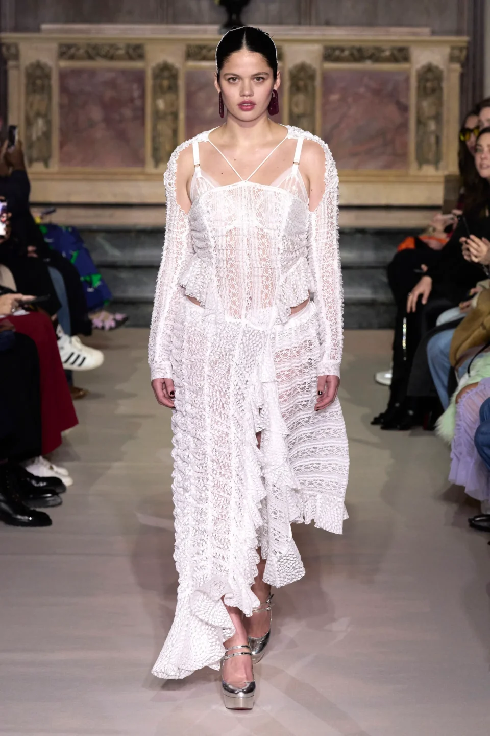 00031-ester-manas-fall-2023-ready-to-wear-credit-gorunway