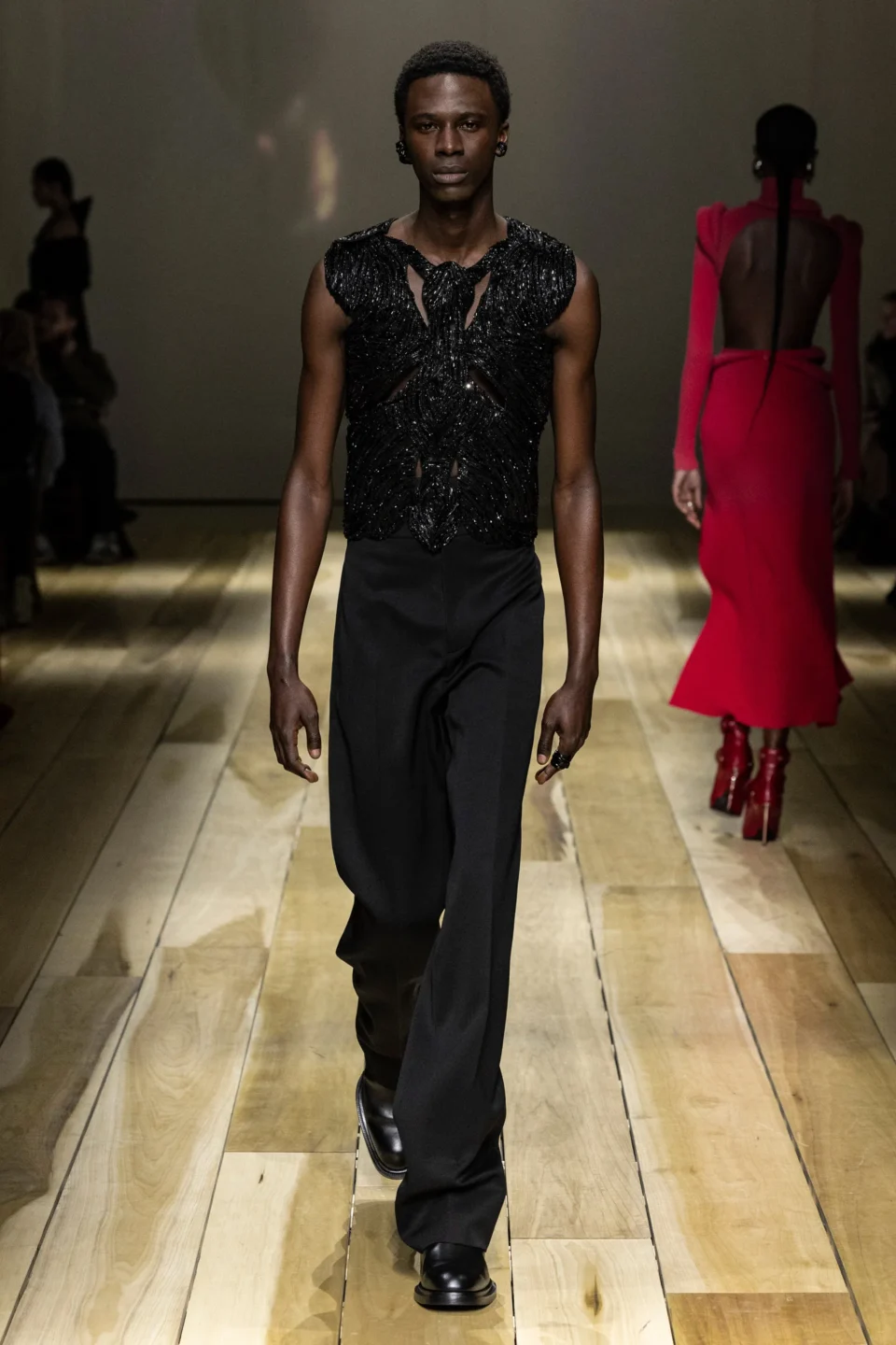 00032-alexander-mcqueen-fall-2023-ready-to-wear-credit-brand