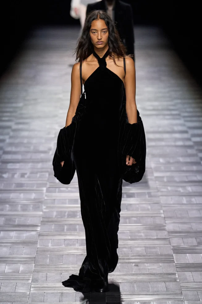 00032-ann-demeulemeester-fall-2023-ready-to-wear-credit-gorunway