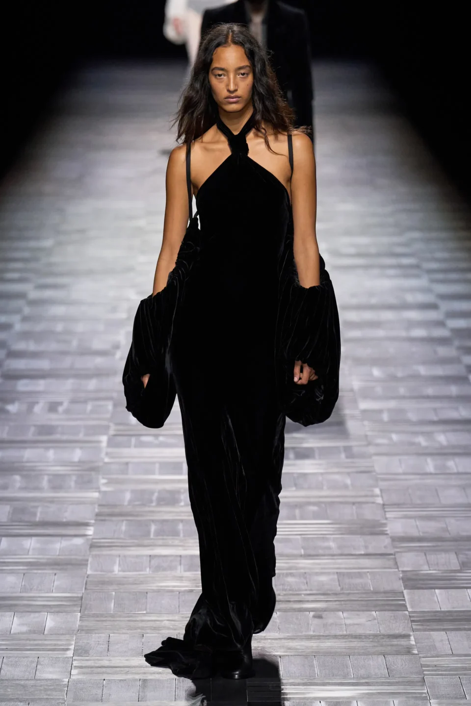 00032-ann-demeulemeester-fall-2023-ready-to-wear-credit-gorunway