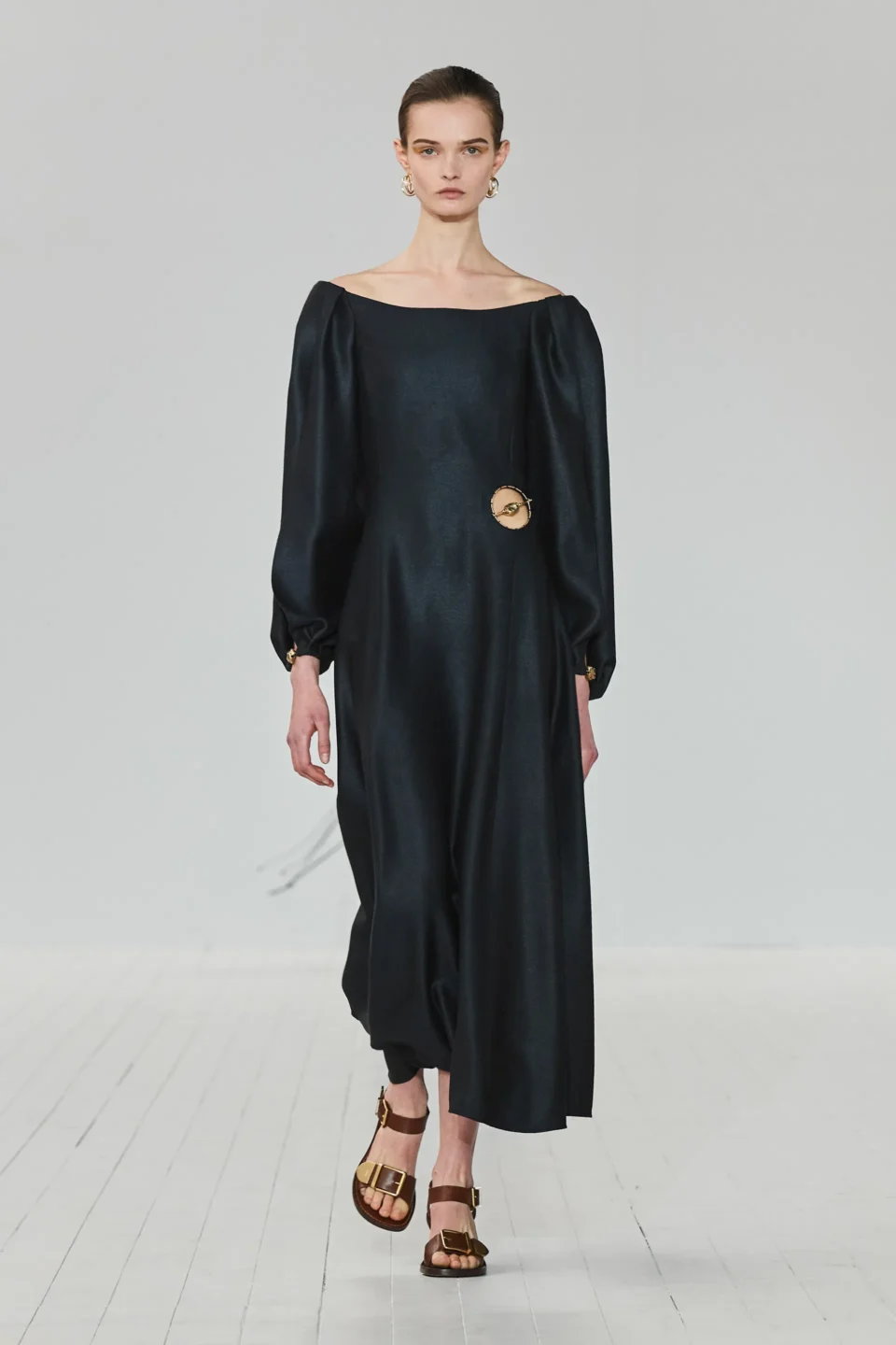 00032-chloe-fall-2023-ready-to-wear-credit-gorunway