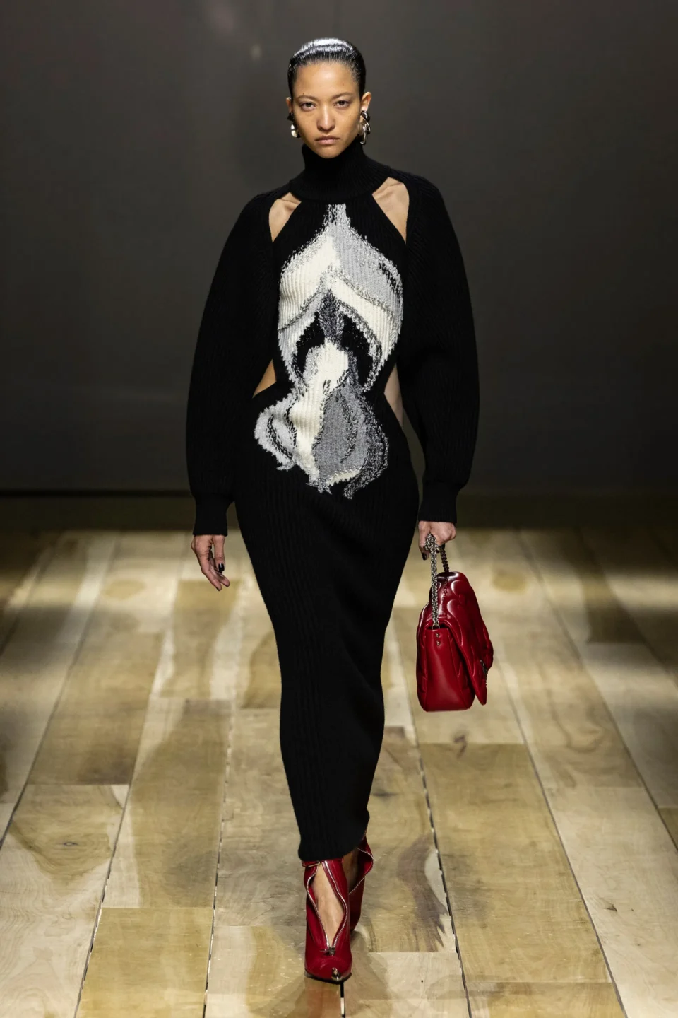 00033-alexander-mcqueen-fall-2023-ready-to-wear-credit-brand