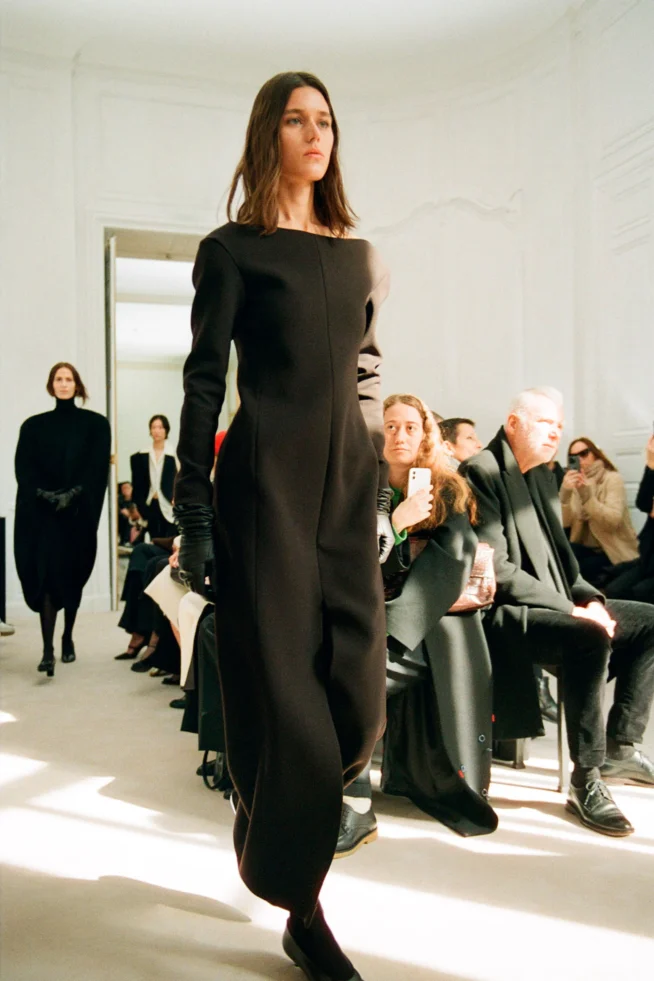 00033-the row-resort-2024-credit-brand