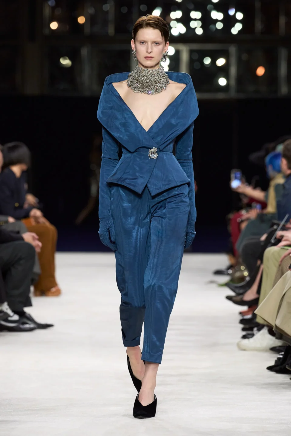 00037-balmain-fall-2023-ready-to-wear-credit-gorunway