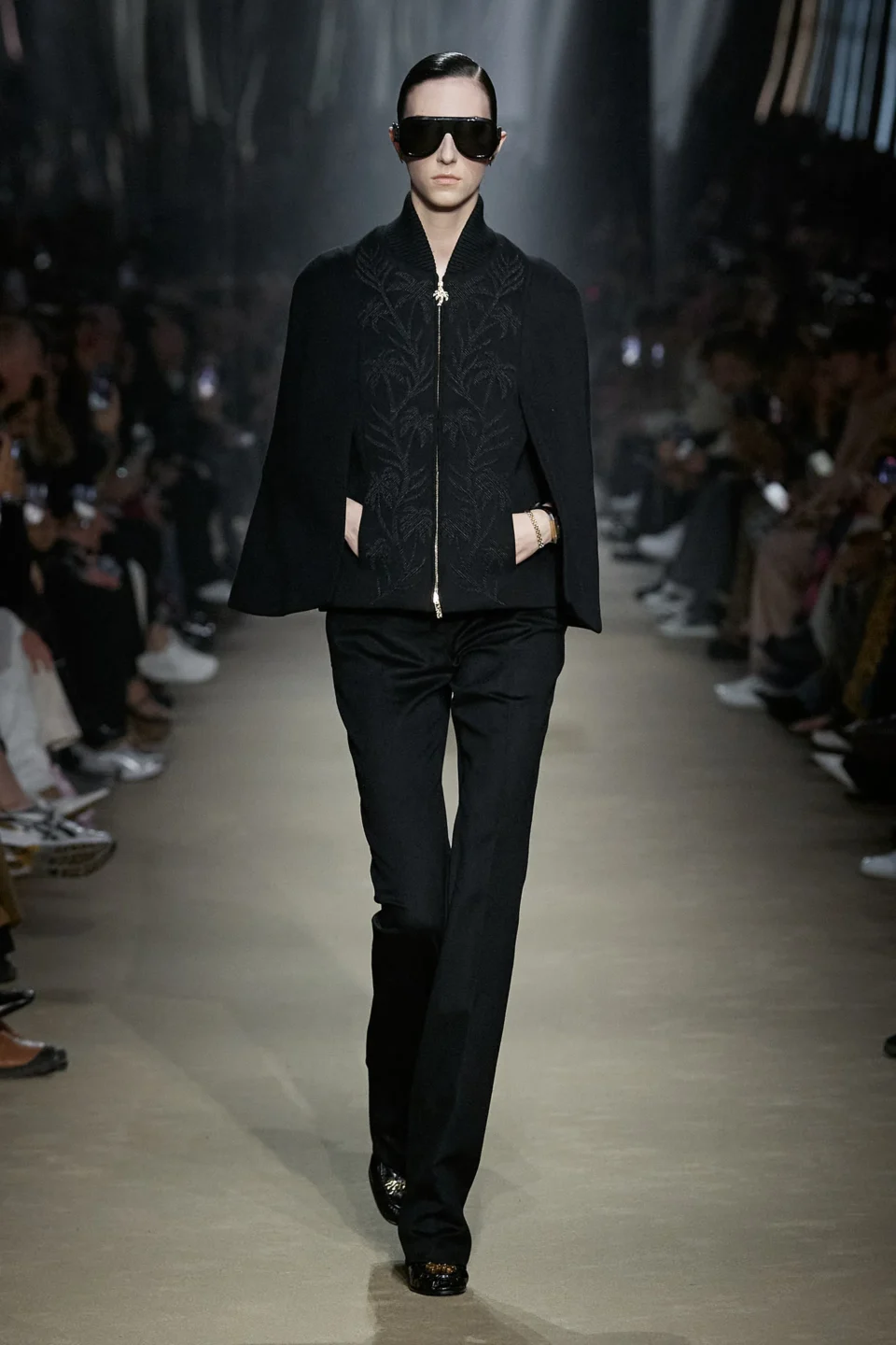 00037-palm-angels-fall-2023-ready-to-wear-credit-gorunway