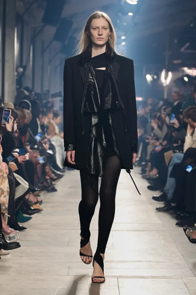 00039-isabel-marant-fall-2023-ready-to-wear-credit-gorunway