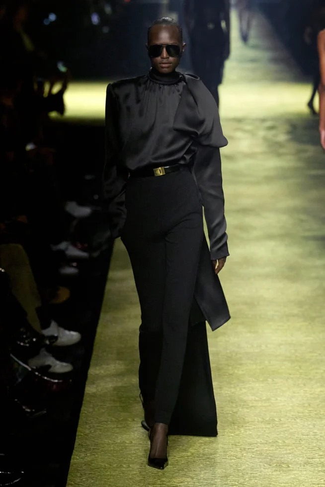 00040-saint-laurent-fall-2023-ready-to-wear-credit-gorunway
