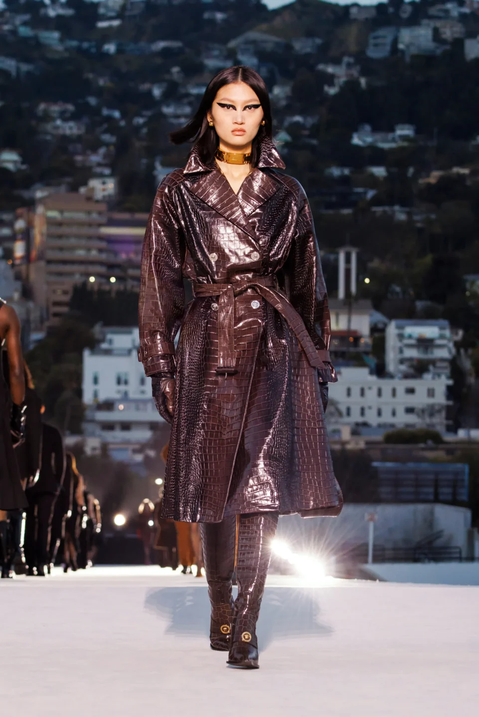 00041-versace-fall-2023-ready-to-wear-tokyo-credit-brand