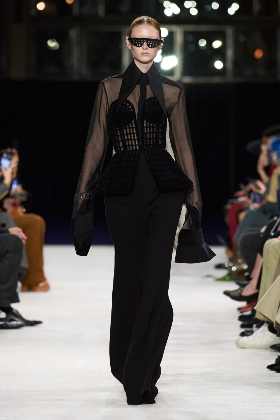 00042-balmain-fall-2023-ready-to-wear-credit-gorunway