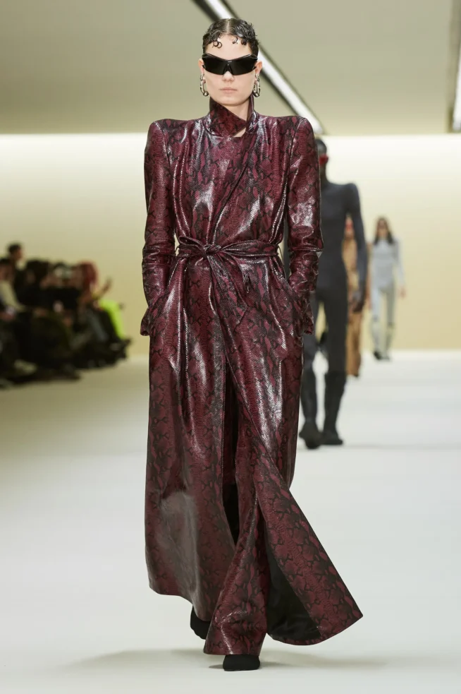 00043-balenciaga-fall-2023-ready-to-wear-credit-gorunway