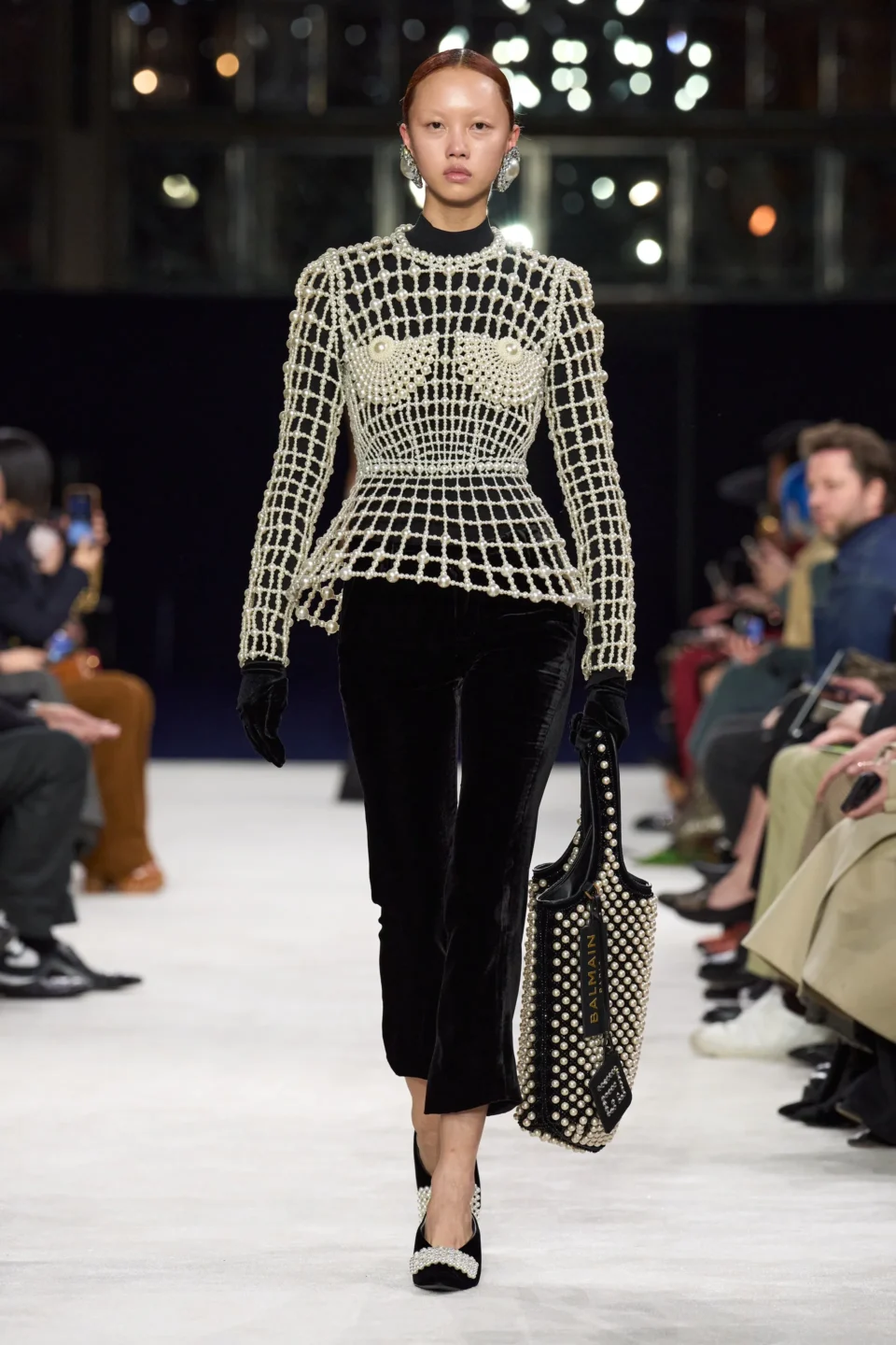 00043-balmain-fall-2023-ready-to-wear-credit-gorunway