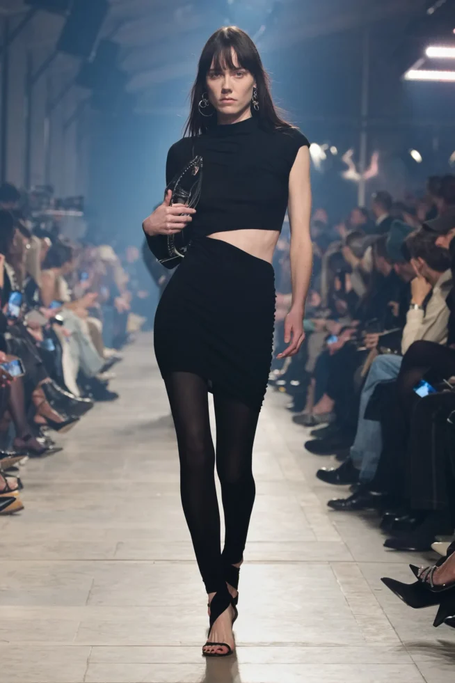 00044-isabel-marant-fall-2023-ready-to-wear-credit-gorunway