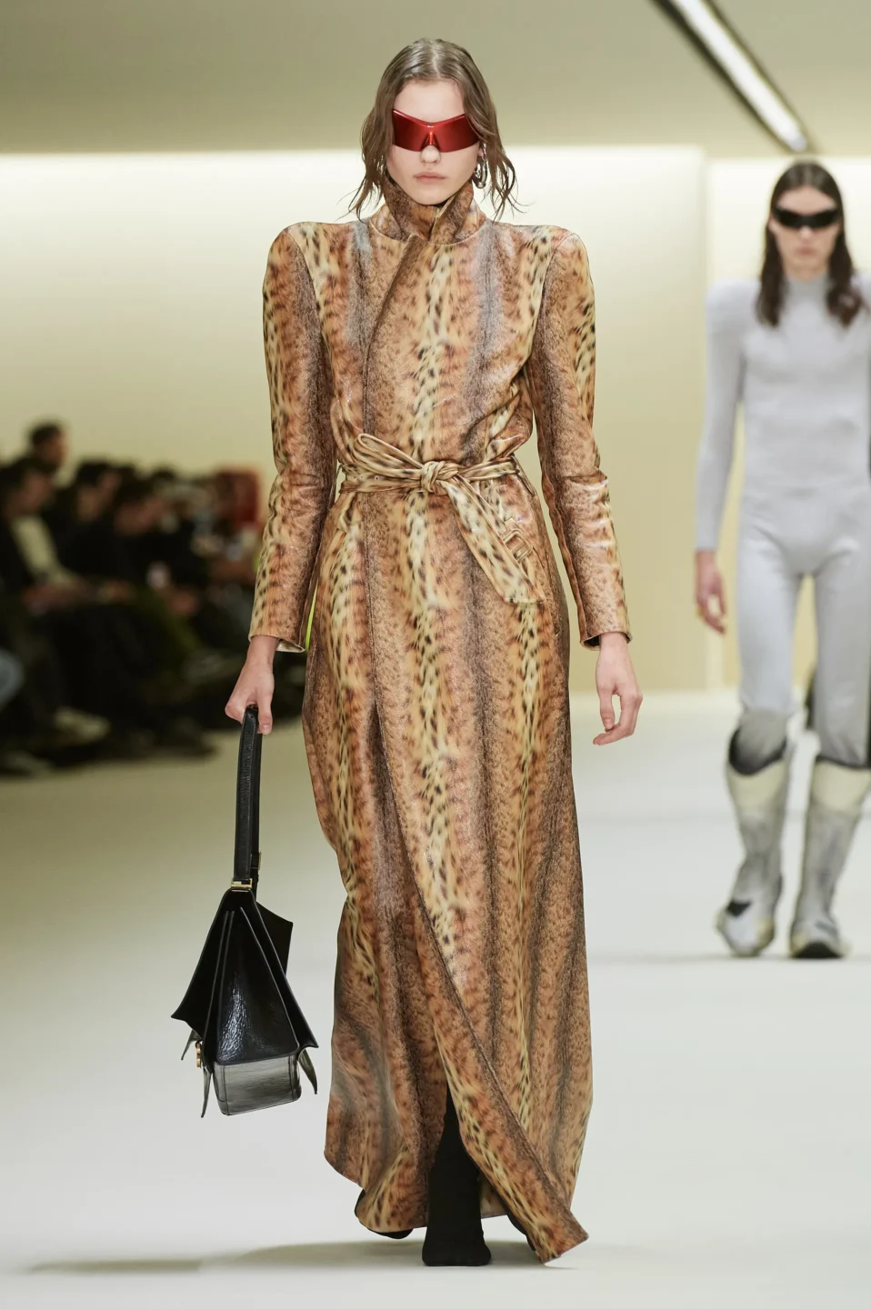 00045-balenciaga-fall-2023-ready-to-wear-credit-gorunway