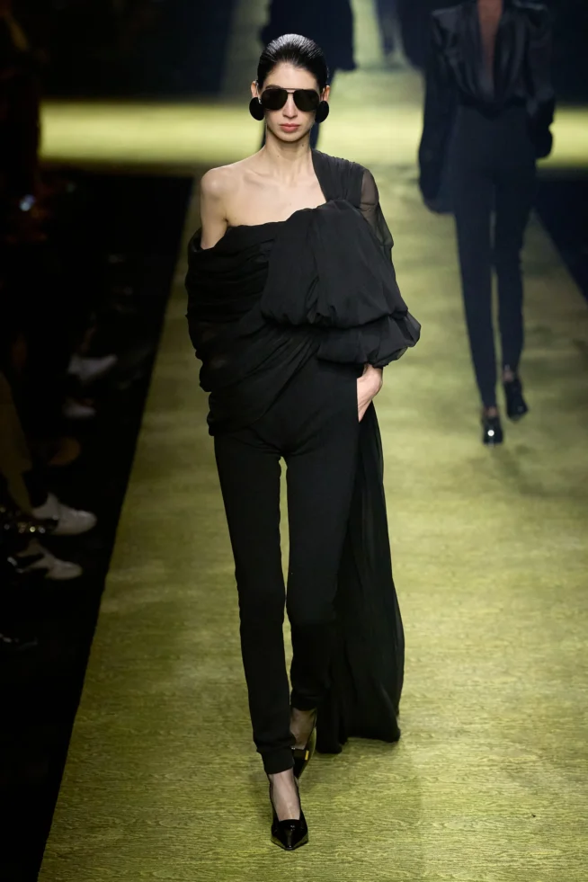 00045-saint-laurent-fall-2023-ready-to-wear-credit-gorunway
