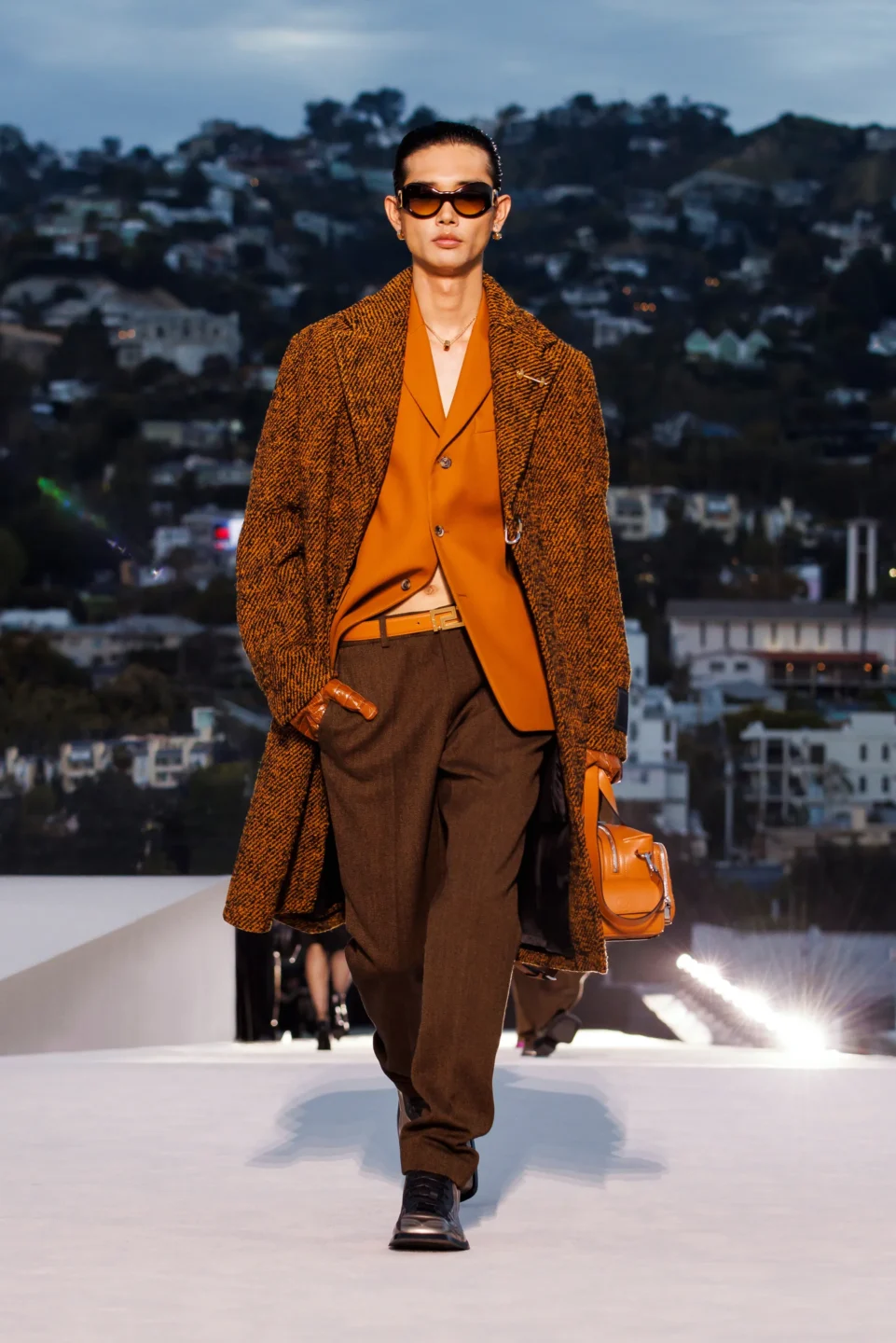 00045-versace-fall-2023-ready-to-wear-tokyo-credit-brand